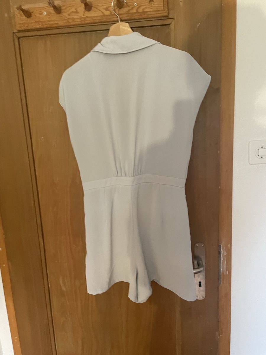 Zara Tute: Hellblauer kurzer Jumpsuit Mango Grösse M – Usato da Hubersdorf venduto da JanasHeartTreasures 3