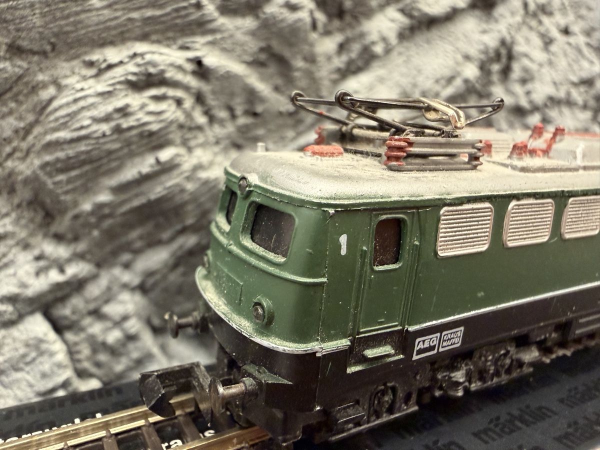 Arnold Modellini di ferrovie: Arnold 0234 DB BR 150 DEFEKT – Difettoso da Lupsingen venduto da New-Haven