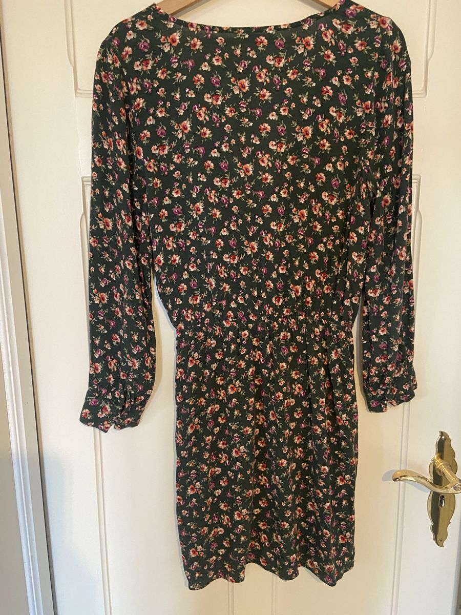 Vestiti: American Eagle Kleid, Blumenmuster, Gr. M – Usato da Bern venduto da rah_fpy5 2
