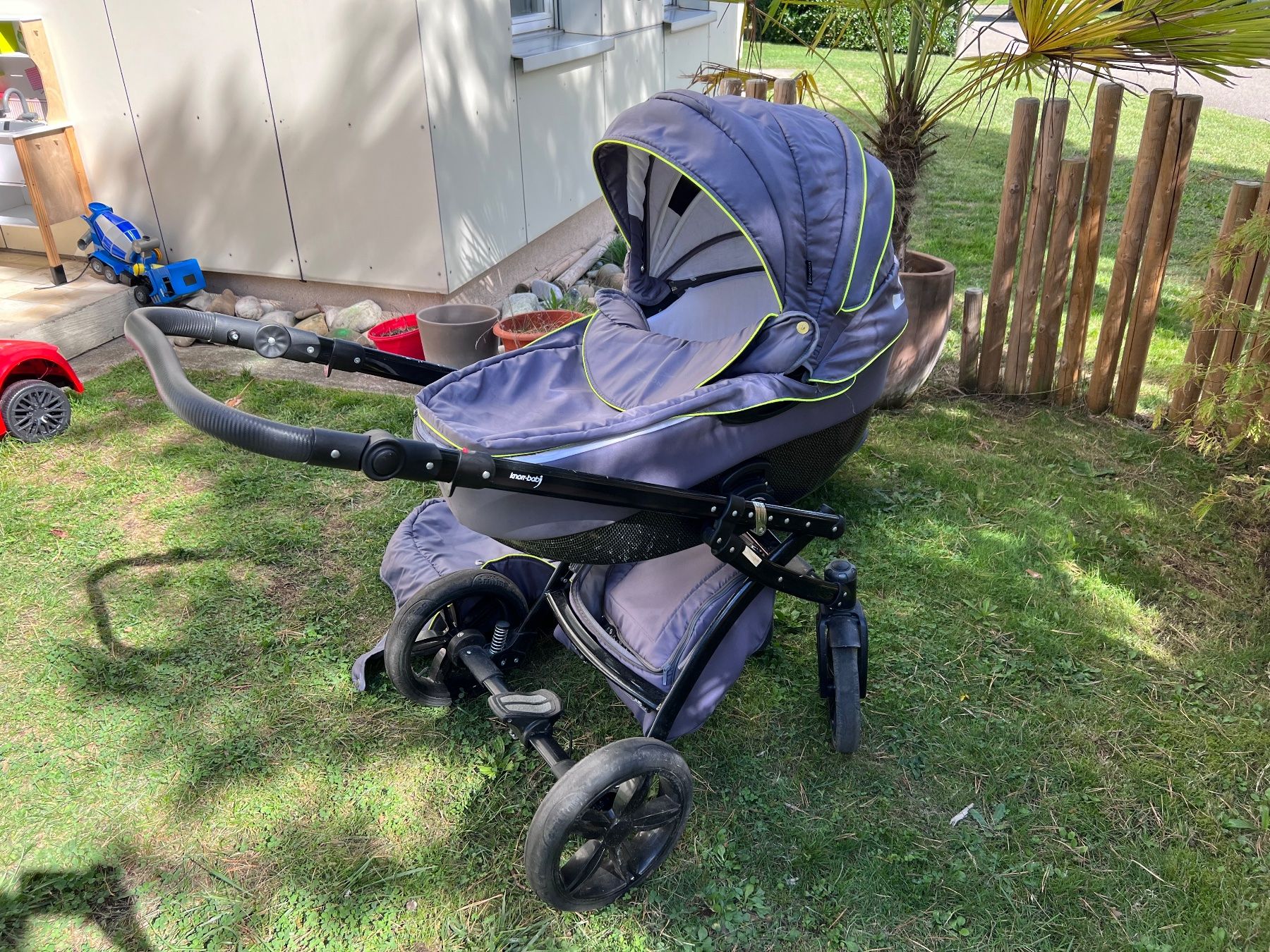 Kinderwagen: Gepflegter Kinderwagen mit Babyschale & Winterfusssack – Gebraucht aus Zofingen von vLo_ur 1