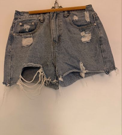 Missguided Jeansshorts Grösse 36