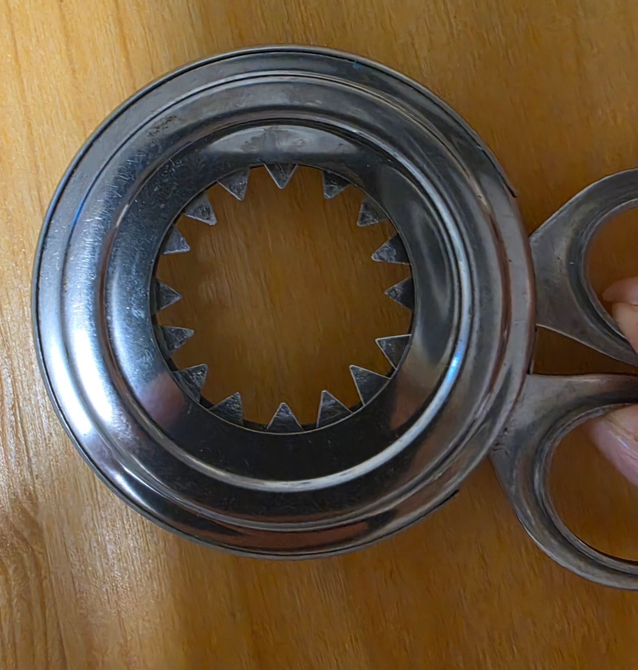 Appareils de cuisine: Eierköpfer · silbrig, Edelstahl – D'occasion à Nebikon par Japostyle 1