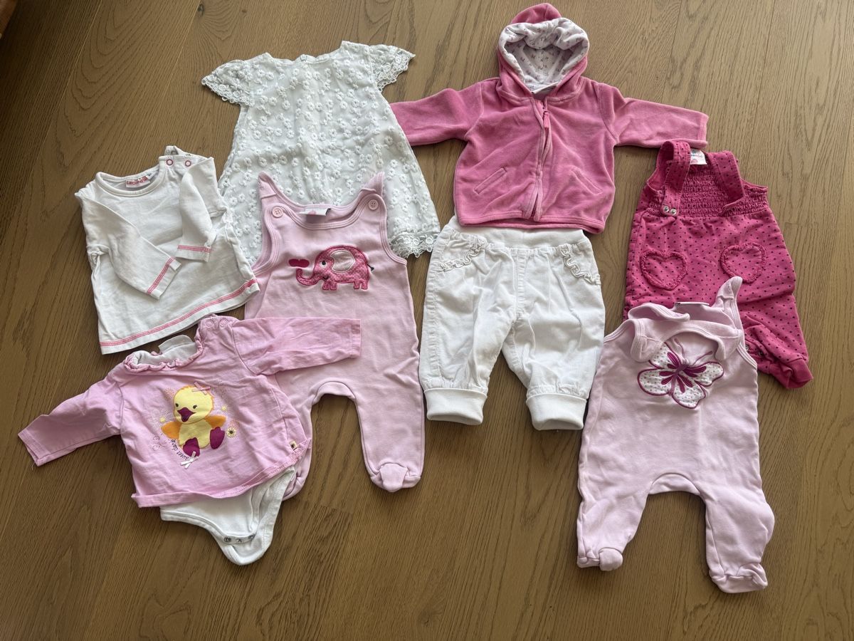 Lotti & Set di vestiti: Kleiderpaket Pink / Rosa Gr. 50-62 – Usato da St. Gallen venduto da gat_kp29