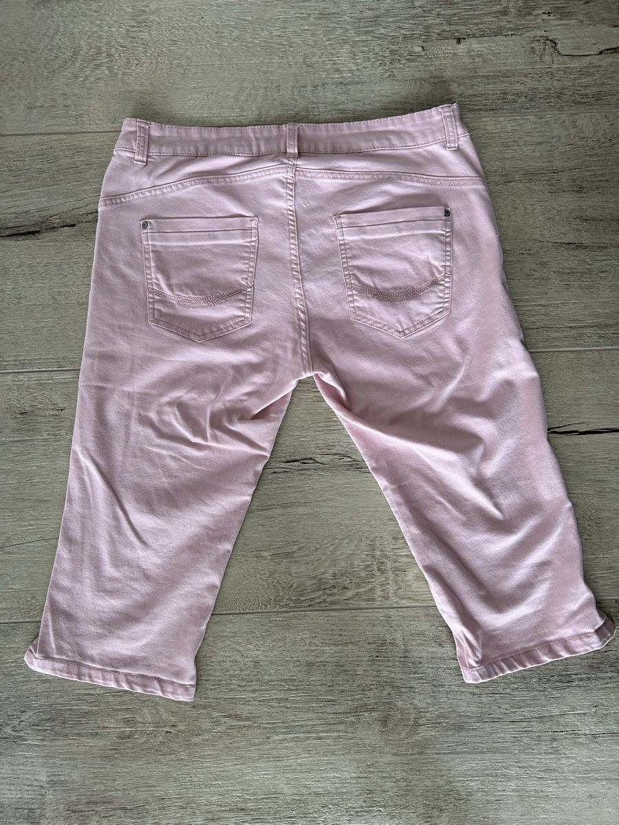 Pantalons: Rosa Caprihose Grösse 38  – D'occasion à Bachenbülach par danielaa0102 1
