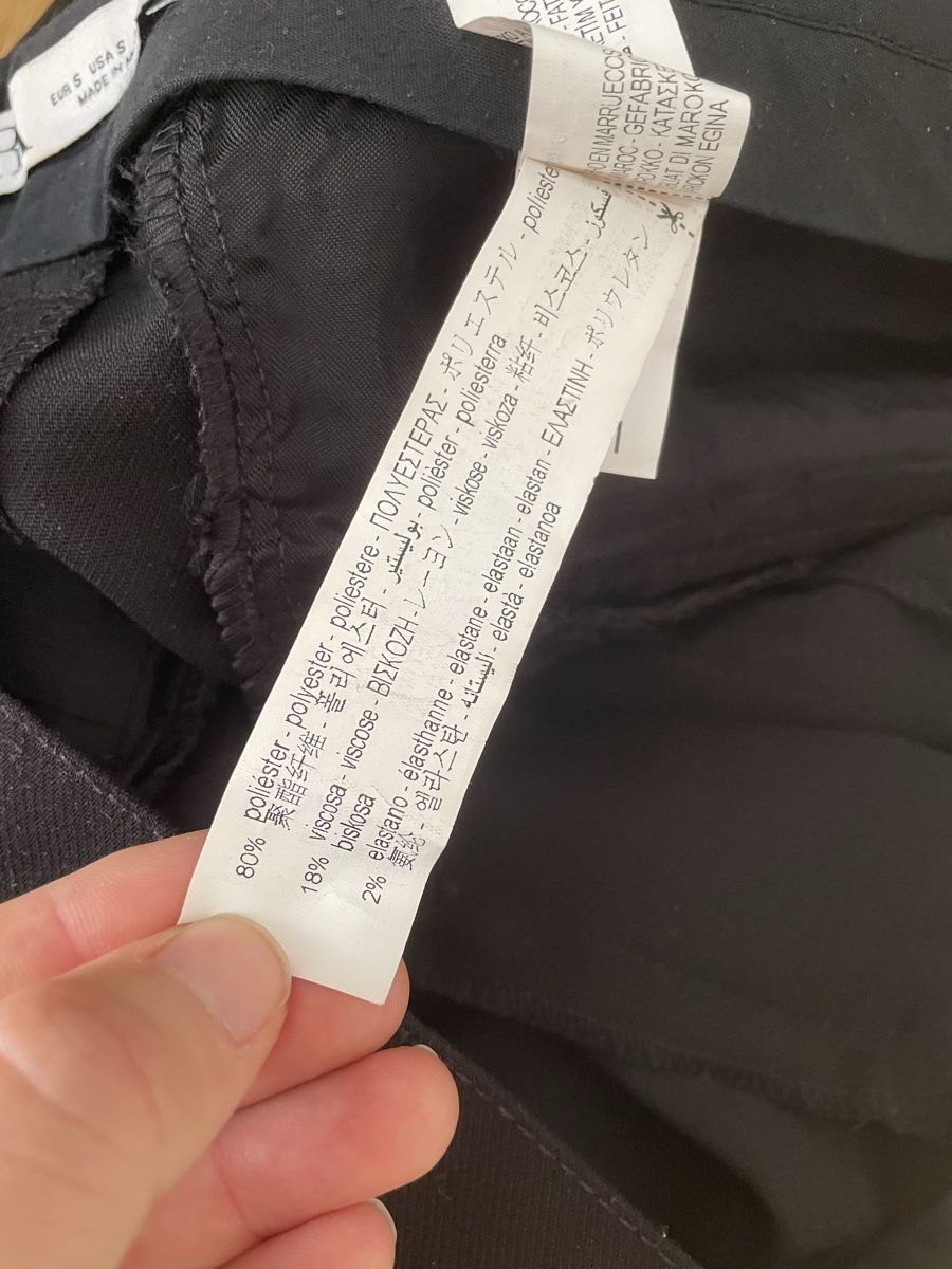 Zara Pantaloni: Cargo Hose schwarz Grösse S – Usato da Zürich venduto da Carlajimena 6