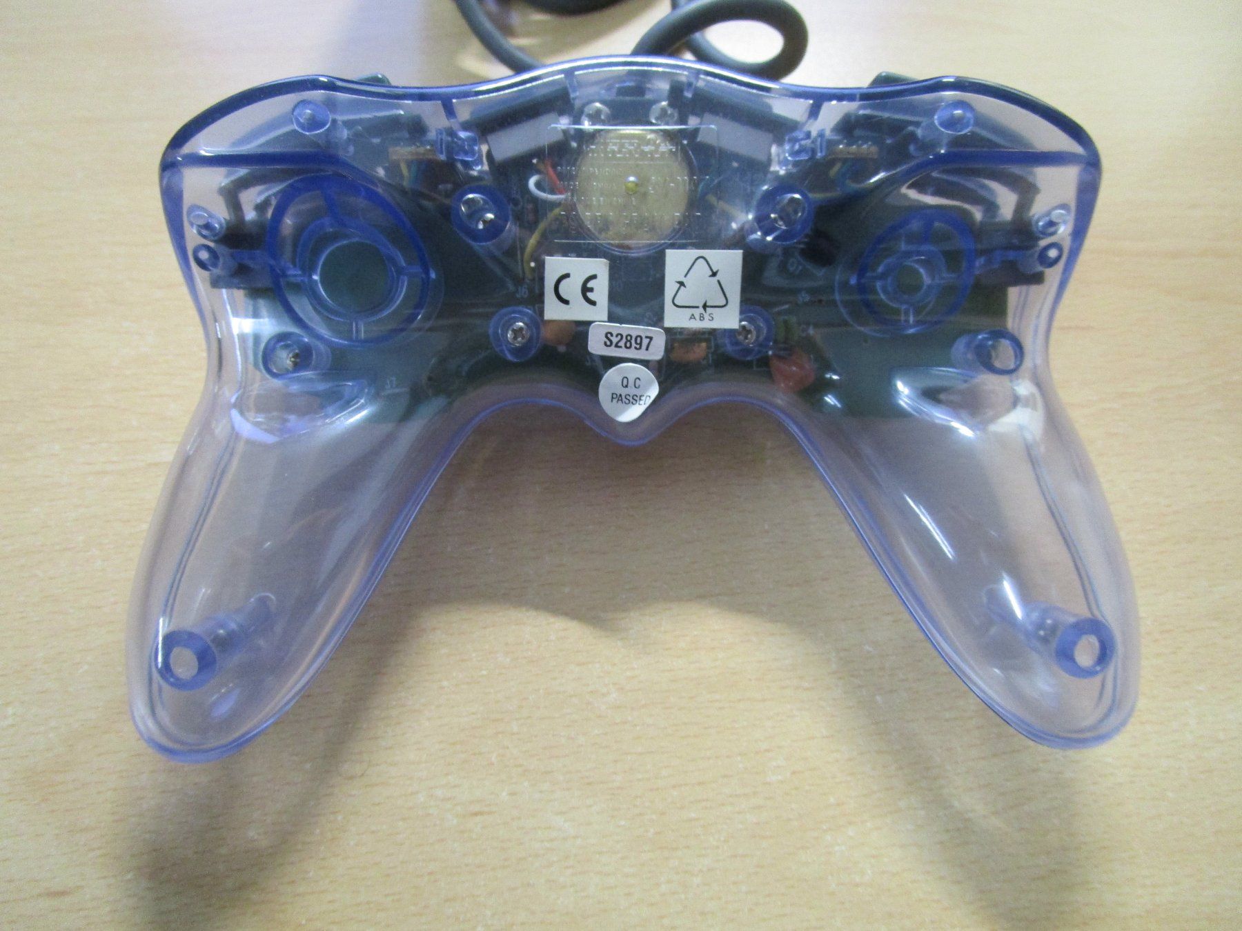 Manettes: Playstation Controller Program Pad - Neuware PS1 – Neuf (Voir description) à Goldau par agestuffer 2