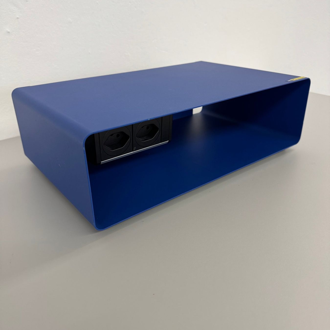 Lista Banconi: Lista Office LO Plug Ablagefach 546x246mm - Blau – Usato da Schönenwerd venduto da mcofficeshop 1
