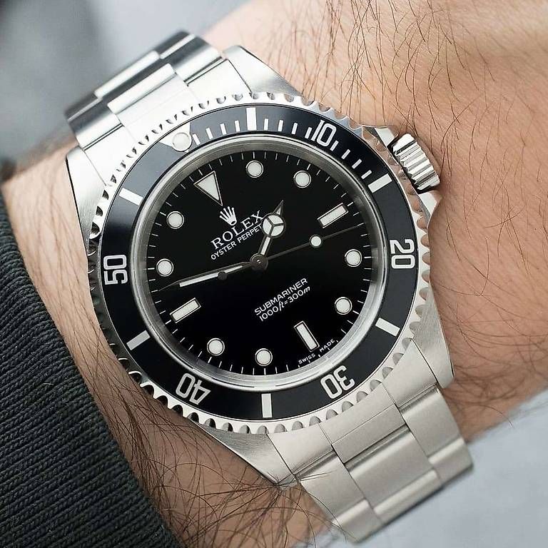 Orologi: Rolex Submariner, ref. 14060, sold in 2001 – Usato da Lausanne venduto da inf_dft9 1