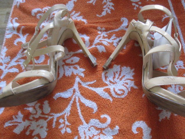 Guess Scarpe da donna: Guess Pumps – Usato da Ehrendingen venduto da spanky11 2