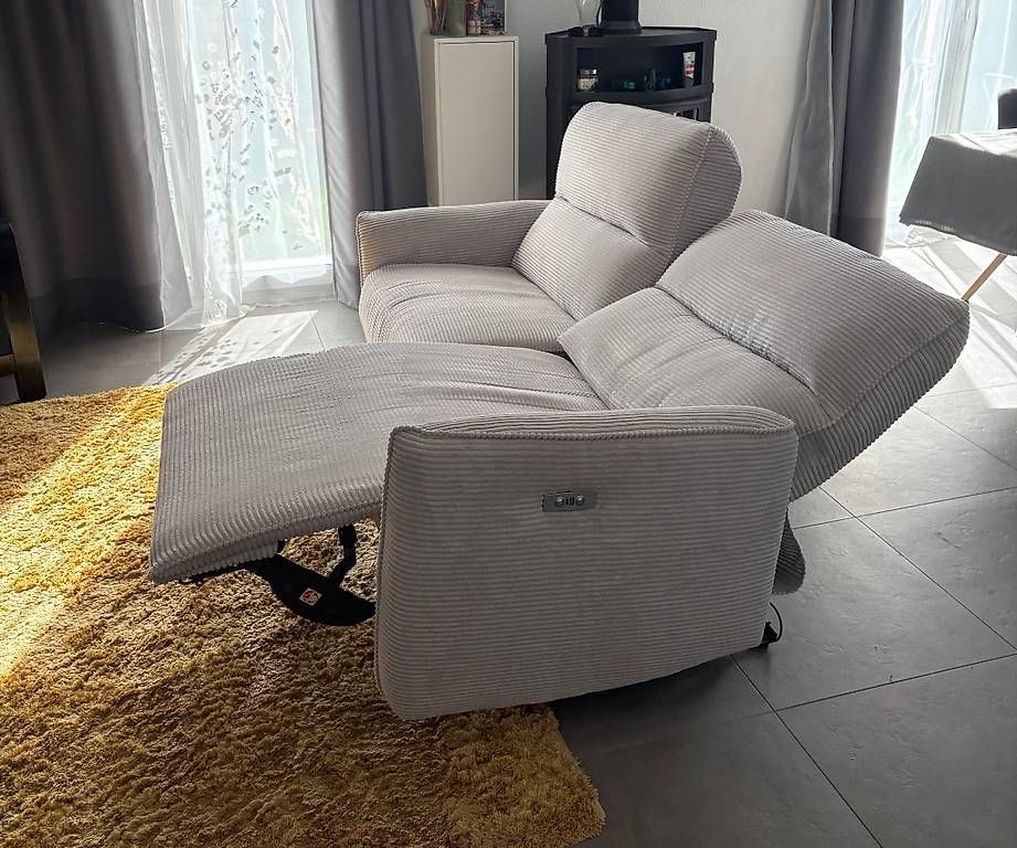 Divani: Canapé relax électrique – Usato da Bussigny venduto da Pad007 4