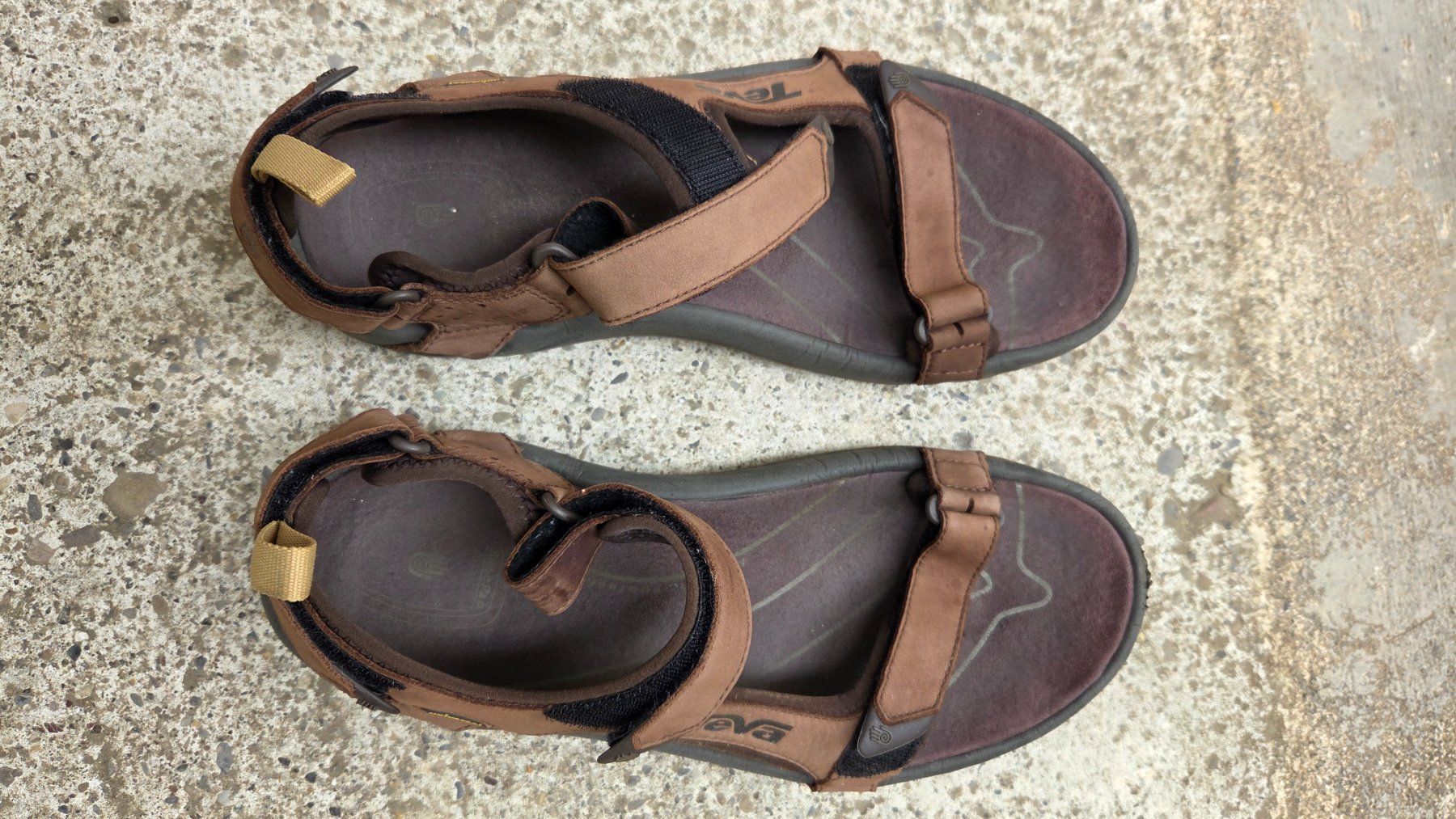 Teva Chaussures hommes: Teva Sandalen – D'occasion à Wiesendangen par Wirellek