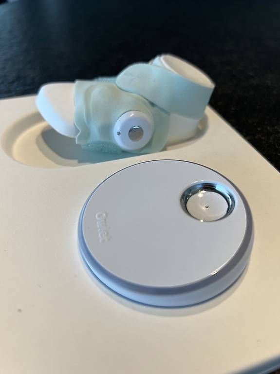 Babyphones: Owlet Smart Sock – Gebraucht aus Schmitten FR von mve_5hxz