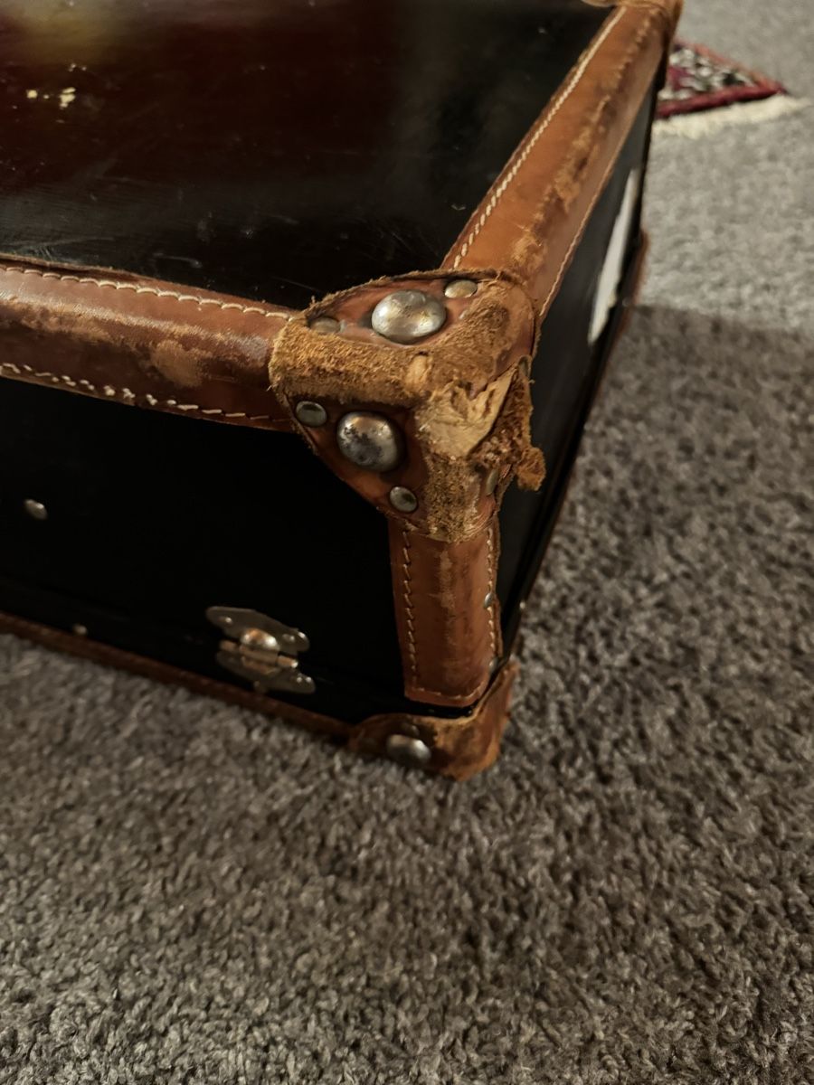 Valigie: Vintage Koffer, ideal als Deko oder Theater-Requisite – Usato da Le Sentier venduto da flo_dcg6 5