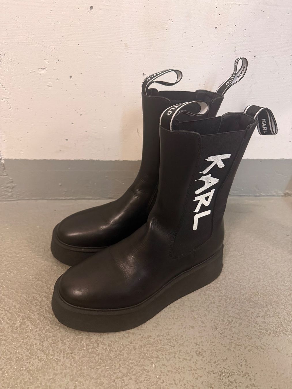 Karl Lagerfeld Damenschuhe: Karl Lagerfeld Schuhe 39 – Neu (gemäss Beschreibung) aus Willerzell von sabo.ca