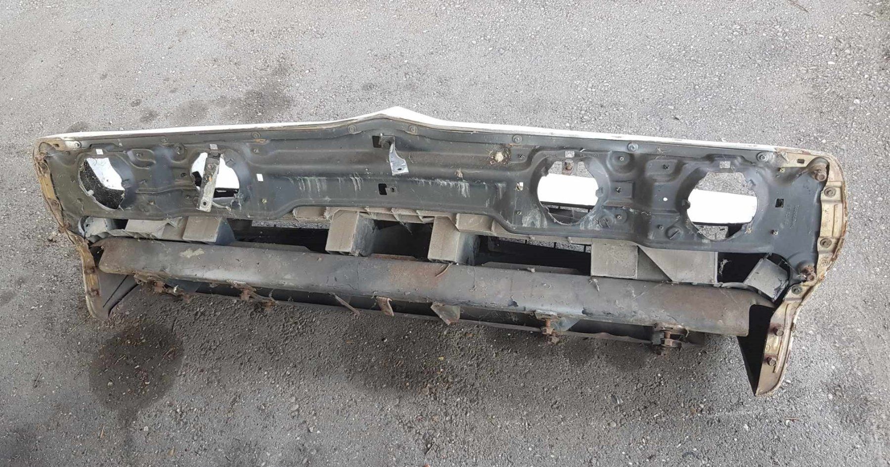Pontiac Alle Autoersatzteile: Frontmaske Pontiac Trans Am 1980 – Gebraucht aus Niedergösgen von usc_9sk7 3