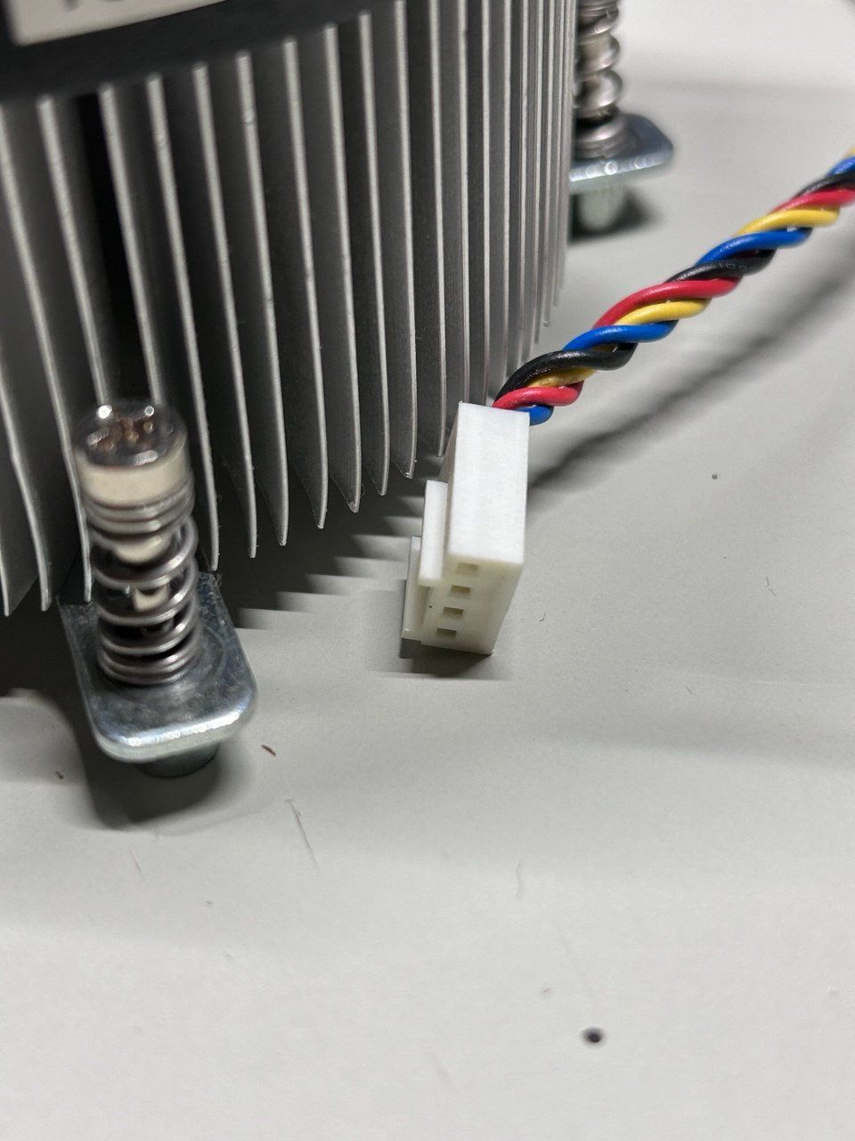 Componenti elettronici: Dissipatore ad aria per CPU – Usato da Giubiasco venduto da LorisVale 4