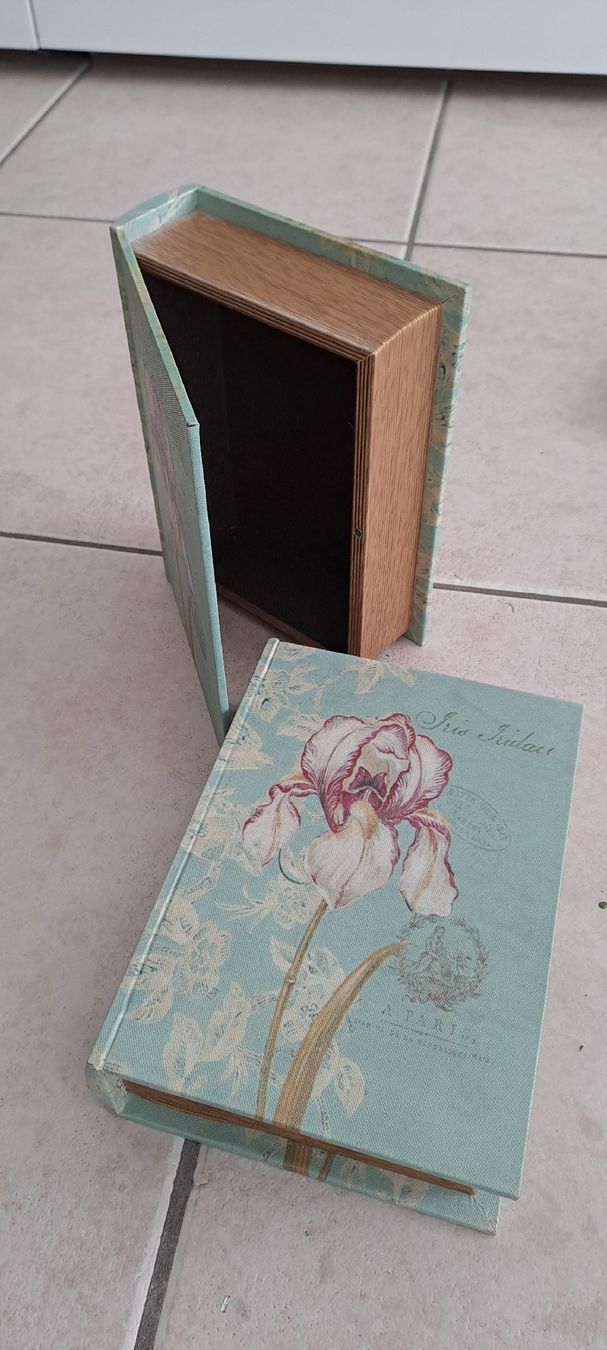 Toutes les décorations: Dekobox – D'occasion à gümmenen par flower124 1
