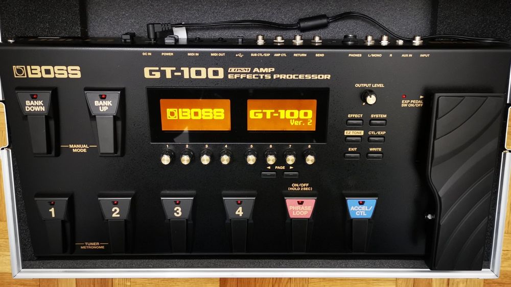 Boss GT100 V2.0 Pédalier multieffets pour guitare Kaufen auf Ricardo