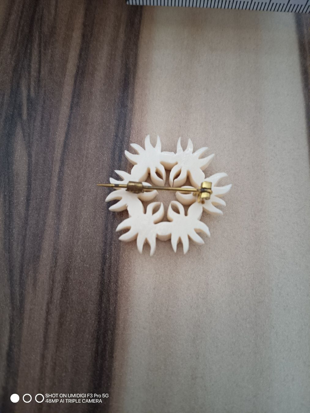 Spille & Fermagli: Anstecker Edelweiss Anstecknadel – Nuovo e nell'imballaggio originale da Aarwangen venduto da to-hirschi 2