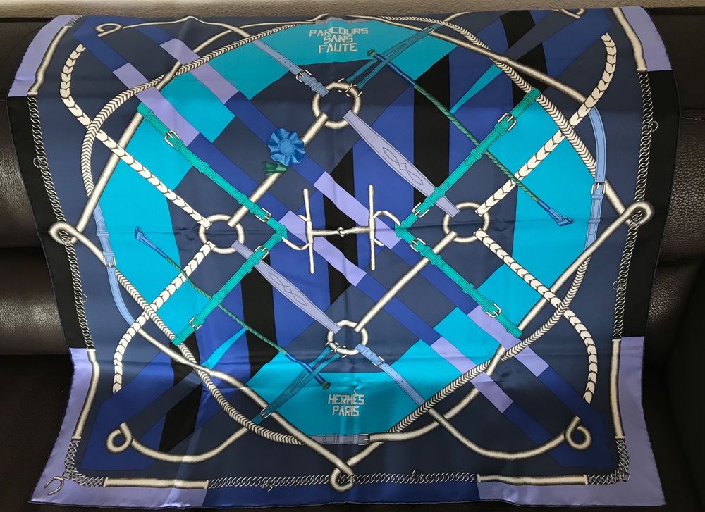 HERMES Seidentuch hellblau main image 0