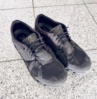 ON Cloud 5 / Laufschuhe Schwarz Grösse 42 M8.5 guter Zustand