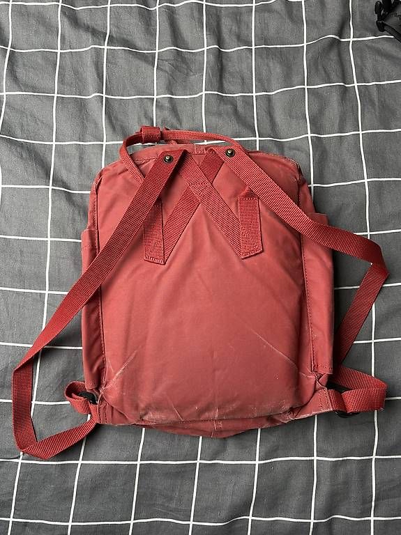Fjällräven Zaini: Fjallraven Kanken Rucksack – Usato da Schüpfen venduto da ani_gj8r 3