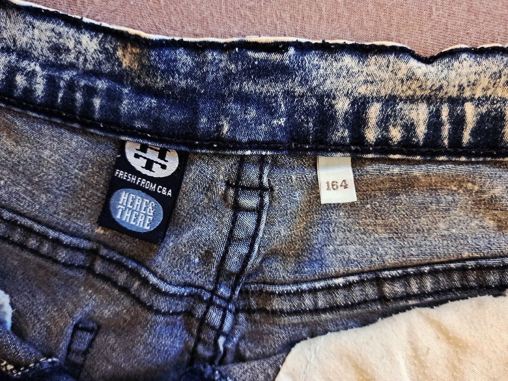 C&A Jeans: Jeans Shorts Grösse M – Usato da Uzwil venduto da eri_lz5x 2