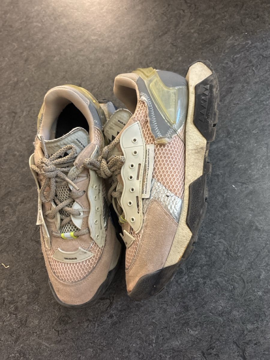 Scarpe da donna: Chunky sneaker gr 39 – Usato da Zürich venduto da Glitterfee 1