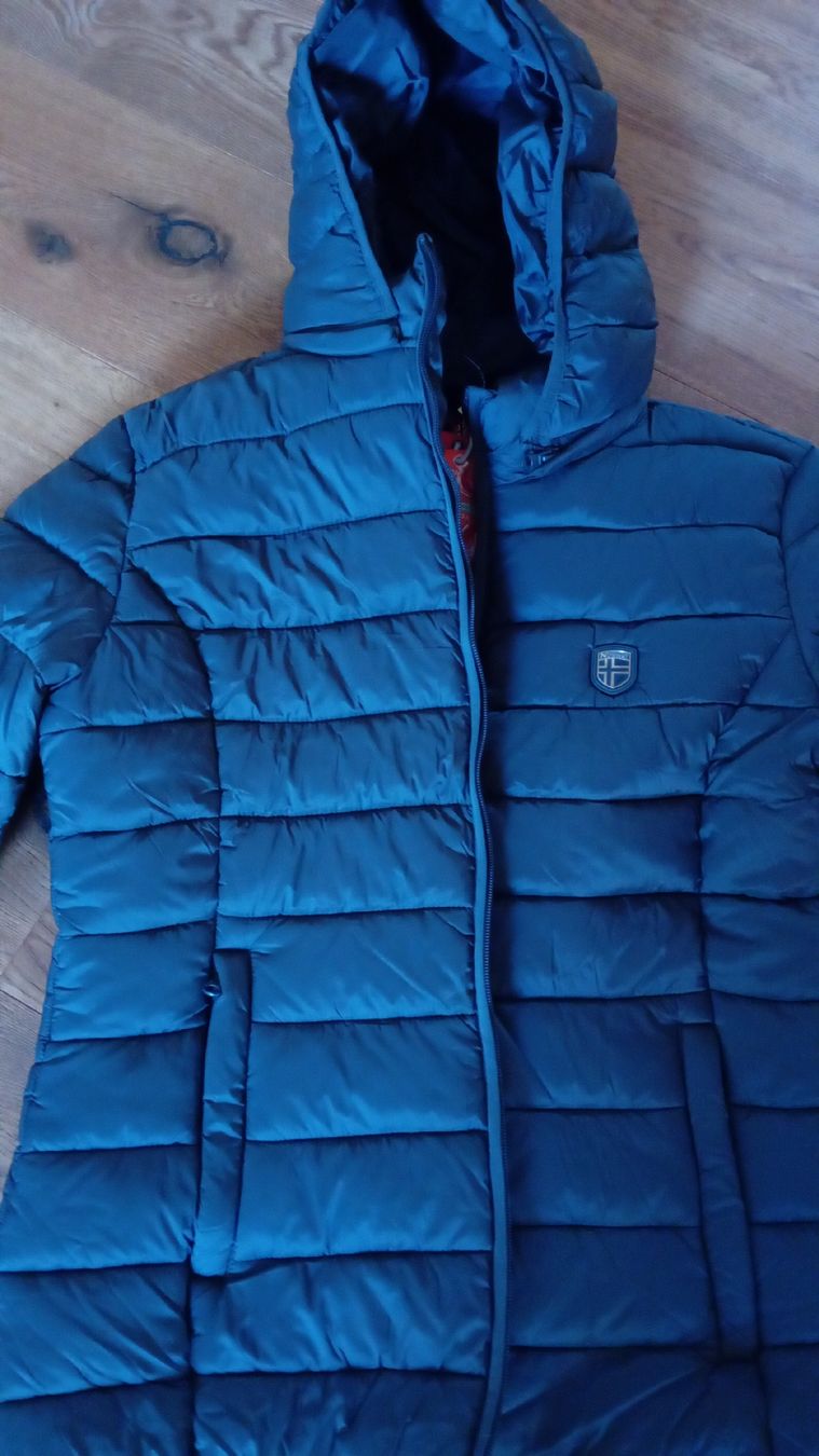 Giacche: Daunenjacke neu – Nuovo e nell'imballaggio originale da Rothenthurm venduto da MasseyFerguson1150