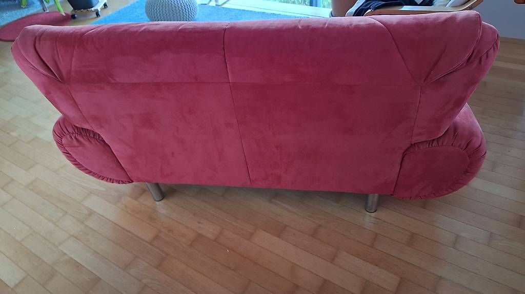 Sofas: Rotes Sofa – D'occasion à Bettlach par ellen_14 1