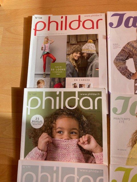 Riviste & Magazine: 9 livrets modèle tricot – Usato da Vauderens venduto da lau260962 6