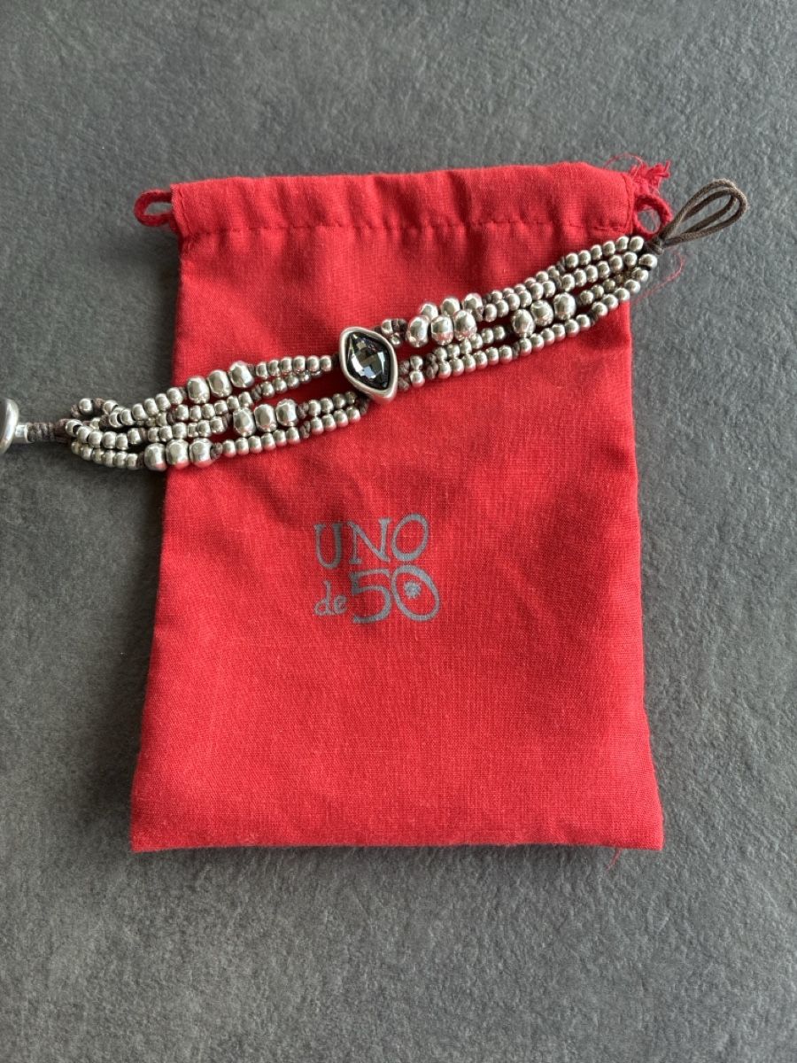Armbänder & -reifen: Armband uno de 50, Silber Leder mit blauem Stein – Neu (gemäss Beschreibung) aus Horgen von bho66