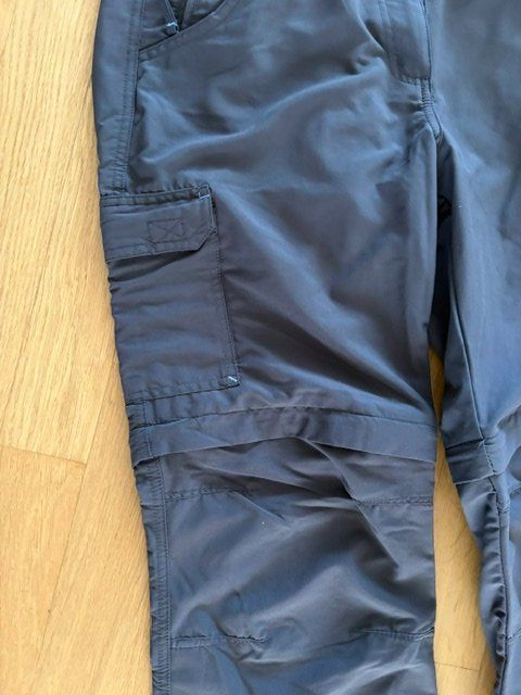 Lotti di vestiti: Regenhose Gr.164 und Freizeithosen Gr.36-38 – Usato da Zürich venduto da Sonnenblume_65 4