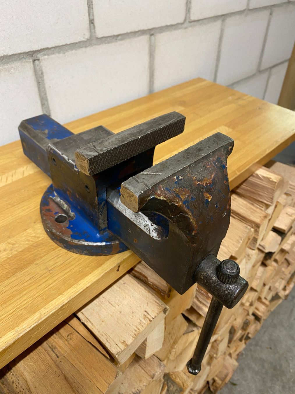 Tutti gli attrezzi: Schraubstock 115 mm Backenbreite – Usato da Schönenbuch venduto da Laubfrosch05 1