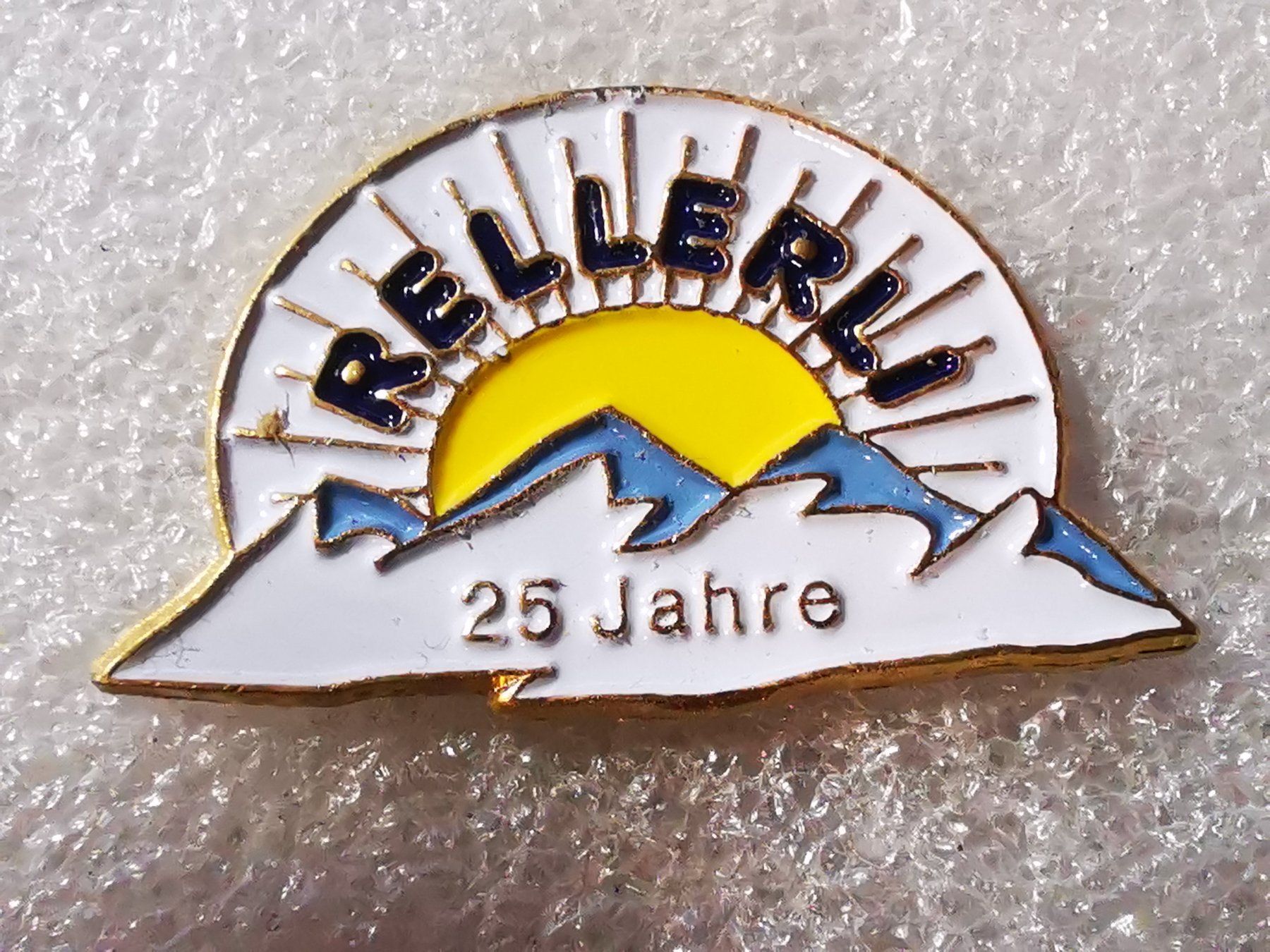 Placchette & Badge: Ansteckpin 134: 25 Rellerli – Usato da Oppligen venduto da Pin-Fall-Shop