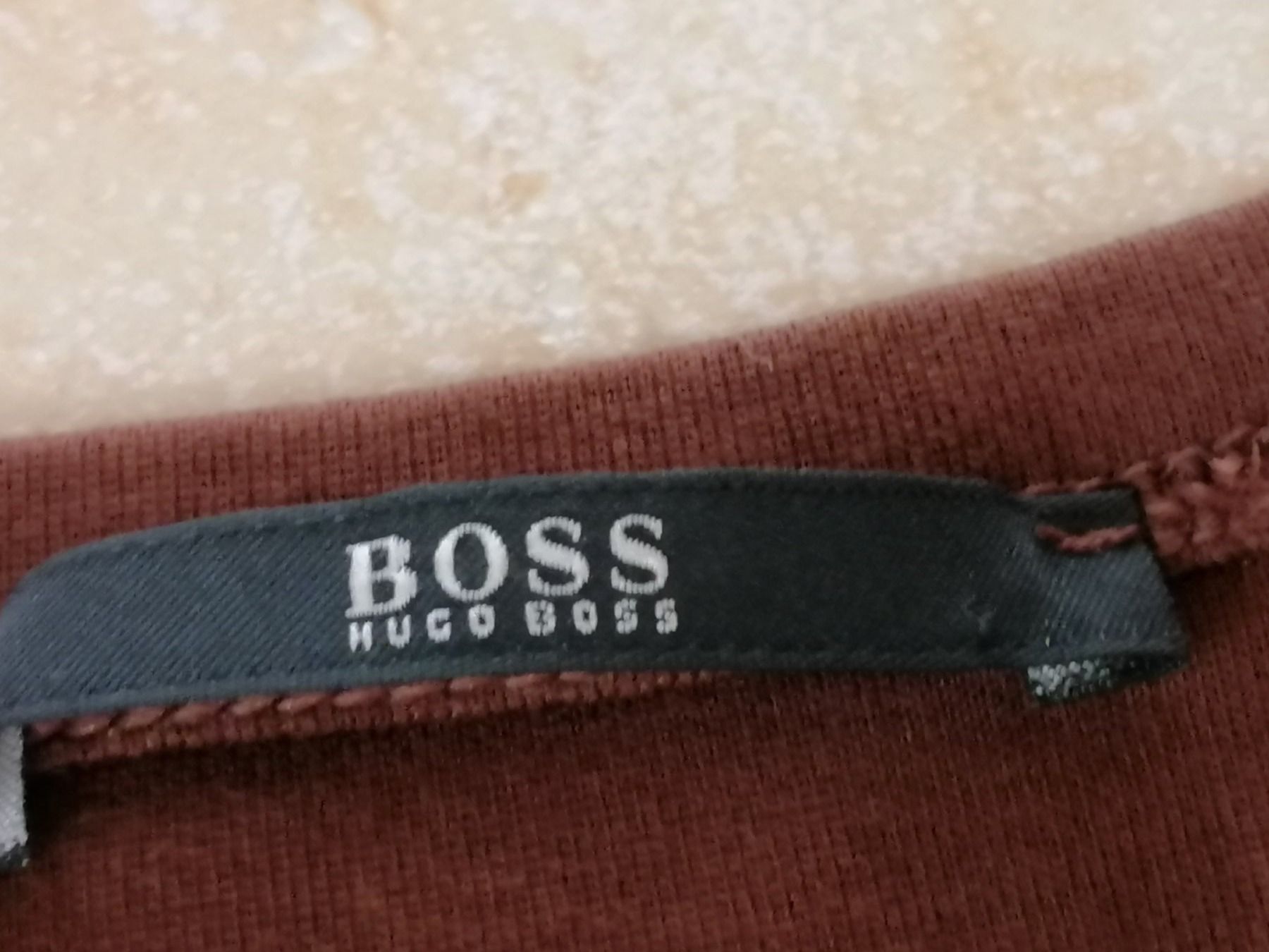 Hugo Boss T-shirt: Teeshirt Hugo Boss – Nuovo e nell'imballaggio originale da Rheinfelden venduto da Cleopatra2000 4