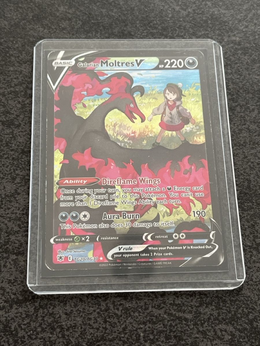 Pokémon Sammelbilder & Trading cards: Pokémon Galarian Moltre V – Gebraucht aus Zug von Haegito