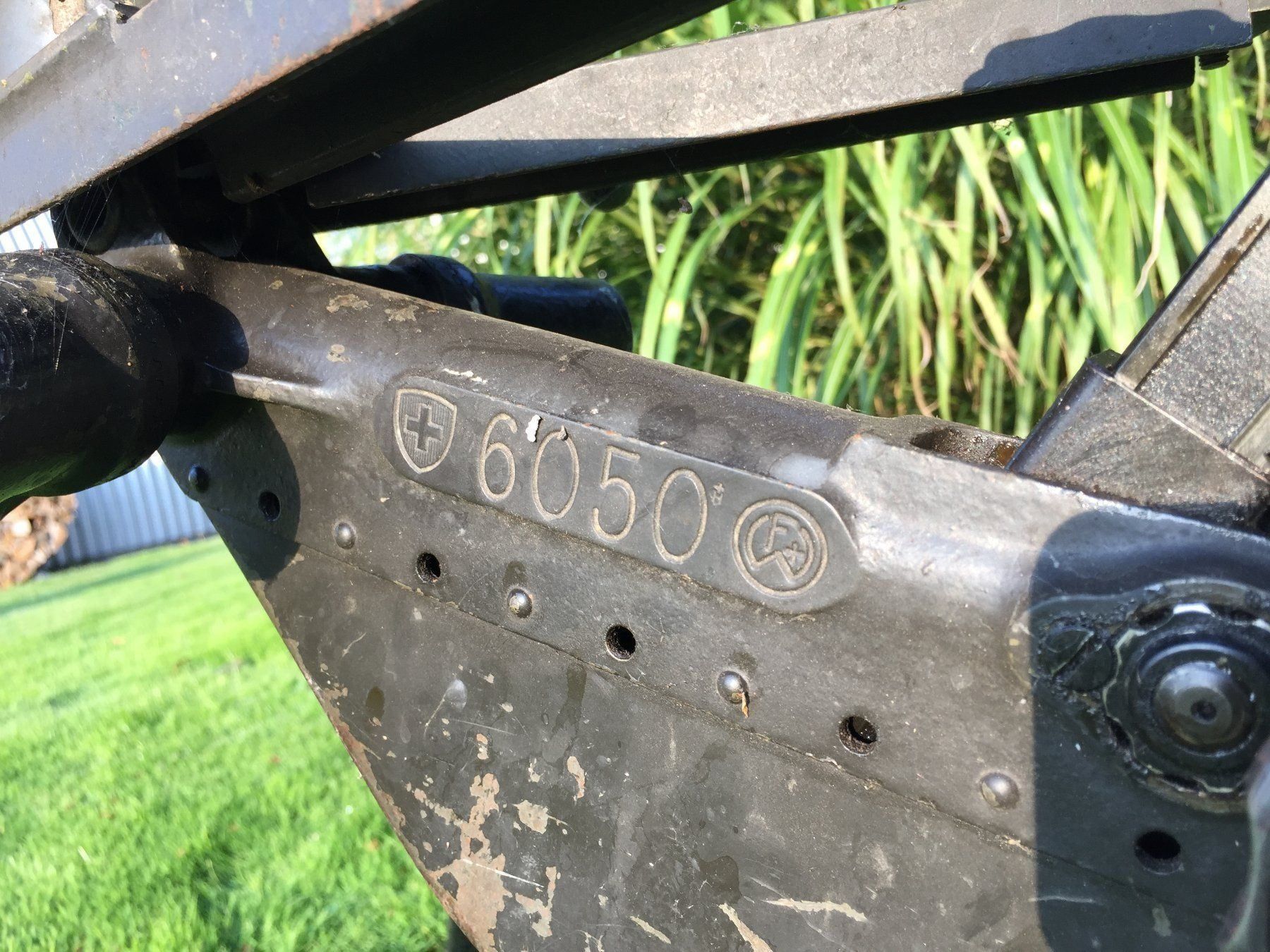 Supporti a parete: Lafette mit Sitz – Usato da Oberriet SG venduto da Wingcommander 5