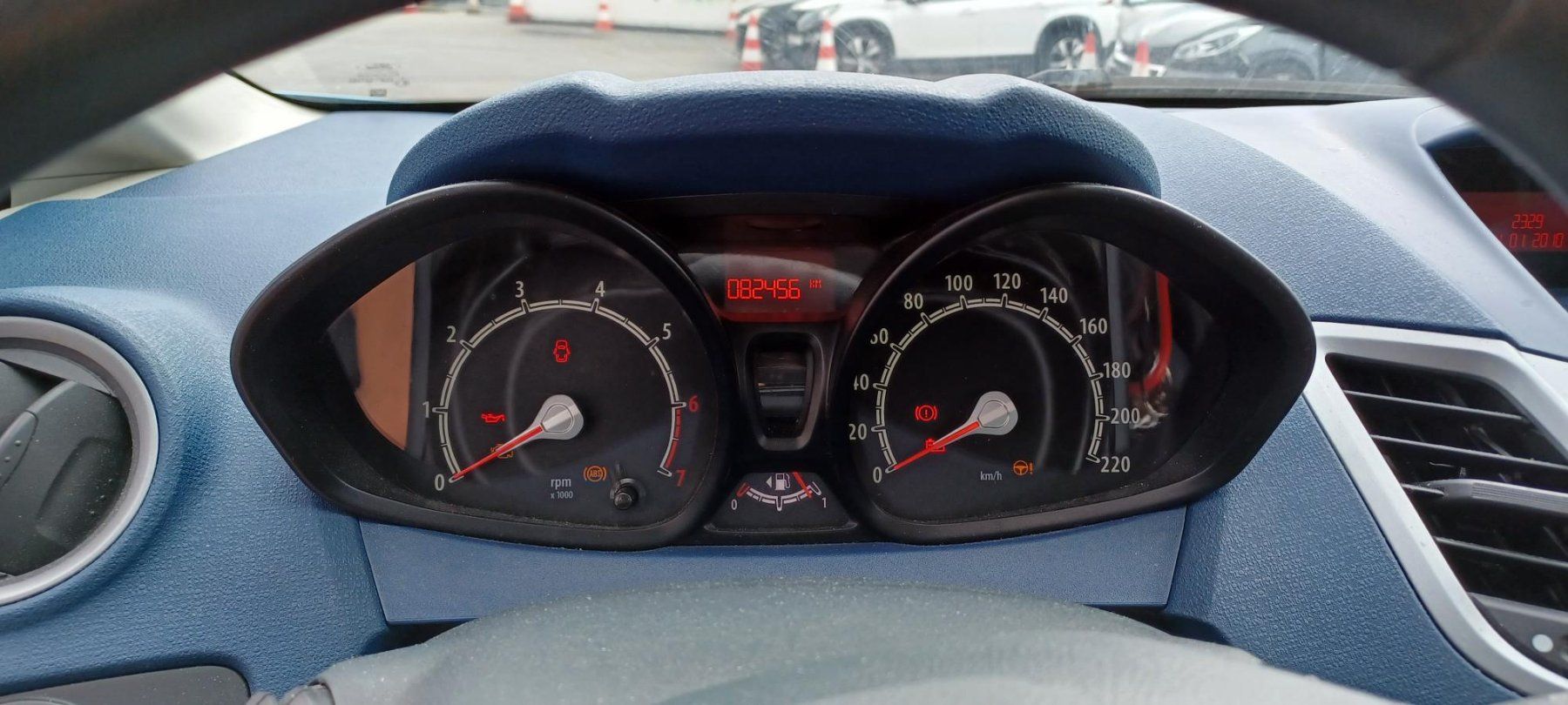 Ford Autos: Ford Fiesta 1.25i – D'occasion à Yverdon-les-Bains par  8