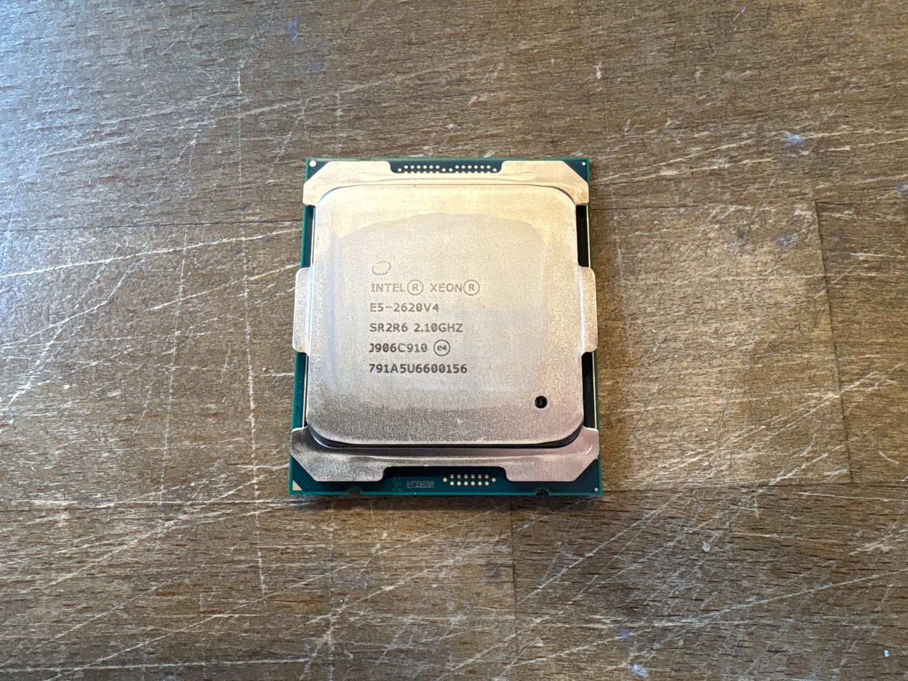 Intel Componenti elettronici: CPU Intel Xeon E5-2620V4 2.10 GHz – Usato da Chur venduto da Feschtland 1