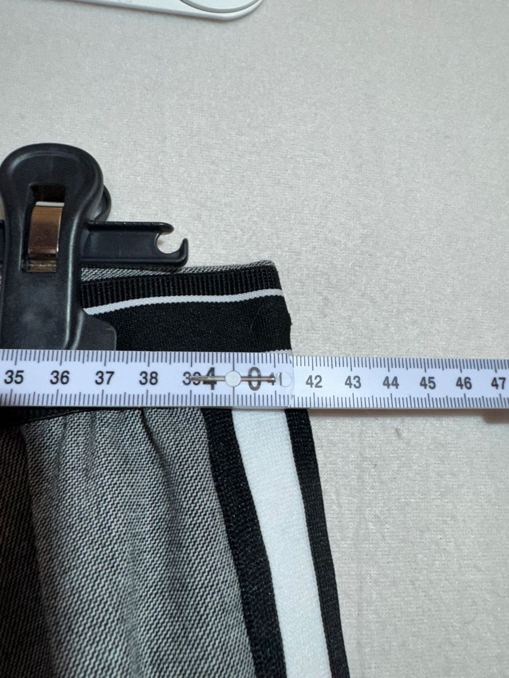 Hosen: Graue Stoffhose von Chicoree Gr. L – Gebraucht aus Grosswangen von SALE_SALE_SALE 7