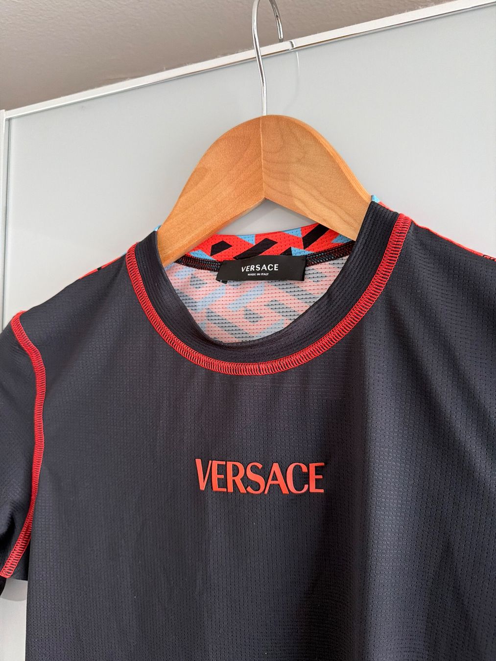 Versace T-shirt: Versace Sport T-shirt – Usato da Dübendorf venduto da MariaS. 1