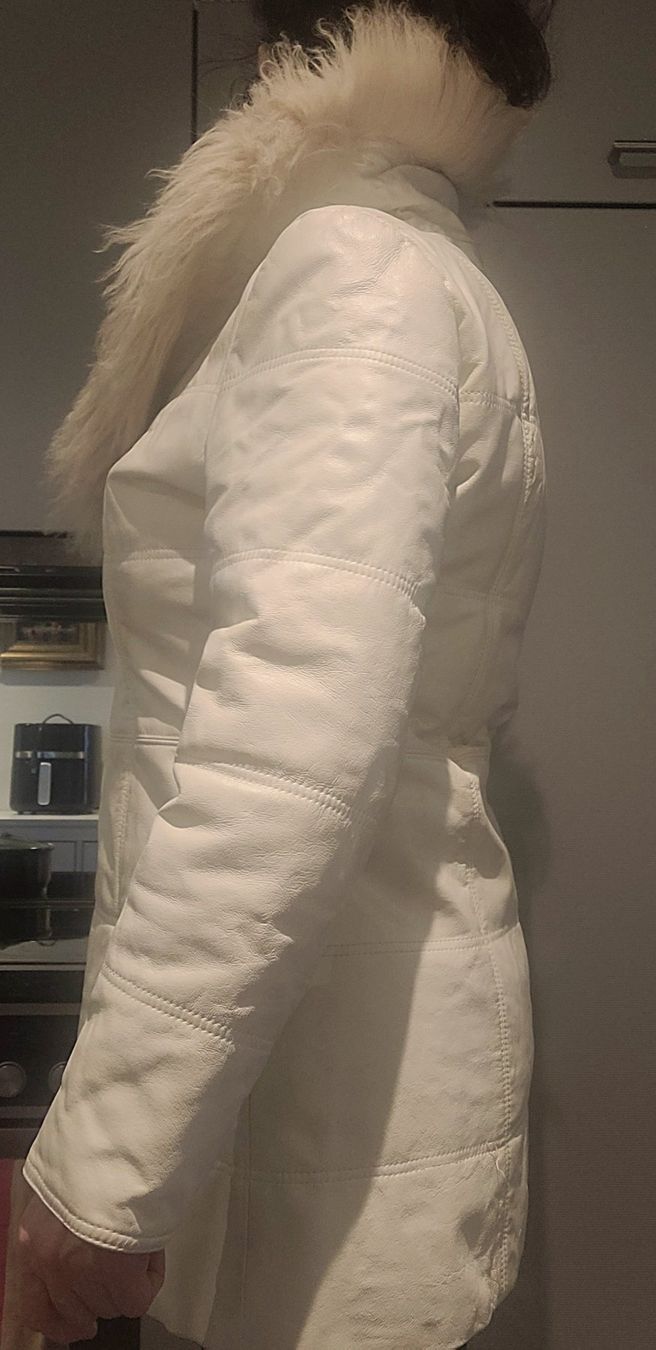Jacken: Lederjacke mit Pelzkragen, Gr. 40 – Gebraucht aus Kirchberg BE von caki-coki2017 3