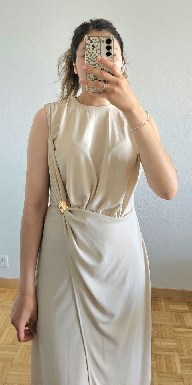 Kleider: Robe de soirée NEUVE jamais portée  – Neu und originalverpackt aus Nyon von nay_y72c 2