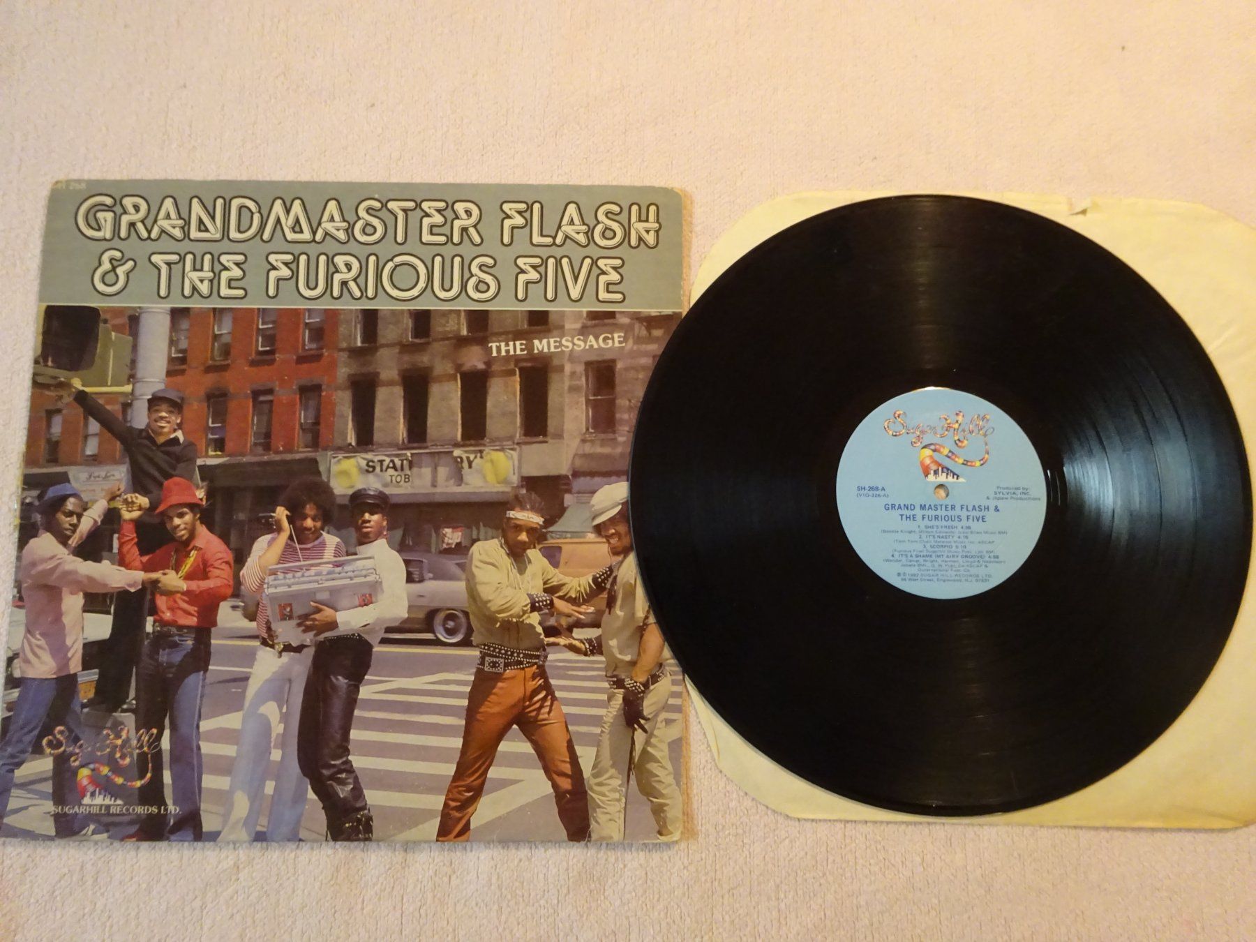 Schallplatten: GRANDMASTER FLASH ** THE MESSAGE – Gebraucht aus Luzern von xrayspex99 1