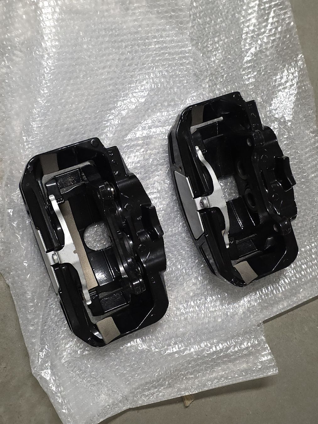 Audi Tutti pezzi di ricambio auto: Audi A6 A7 SQ5 BITDI Bremssättel neu – Nuovo (secondo la descrizione) da Hermetschwil-Staffeln venduto da Ro.Ton 4