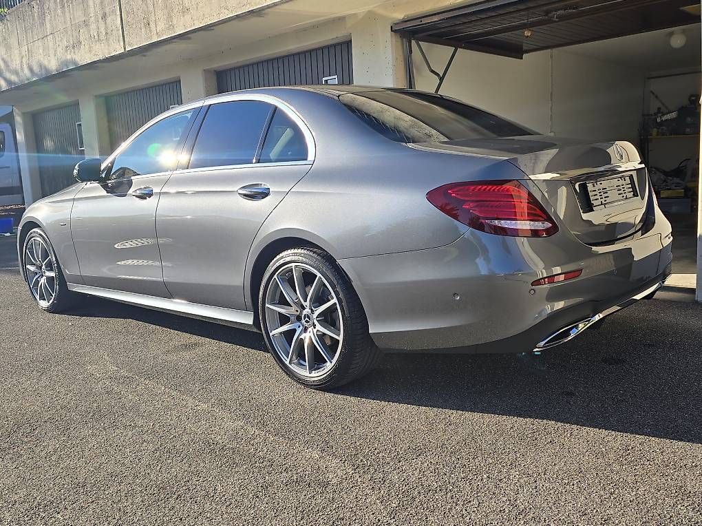 Automobili: Mercedes-Benz E220 – Usato da Rüschlikon venduto da Bopet 1