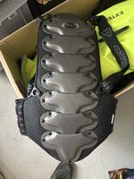 Rückenprotektor UFO Plast