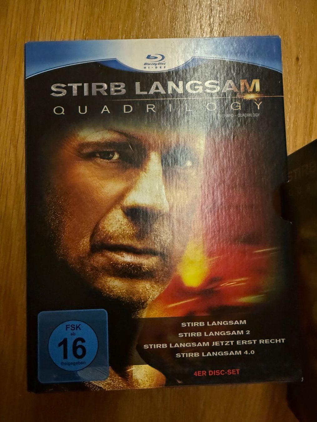 Tutti i DVDs: Verkaufe Bluraybox "Stirb Langsam" – Usato da Lungern venduto da Jopae