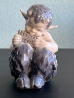 Royal Copenhagen Figur – Faun mit Panflöte sitzend Nr. 1736